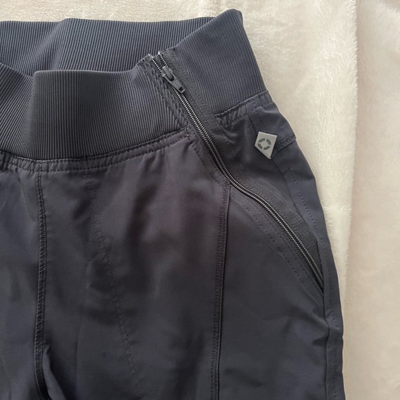 Scrubs Lot/Bundle - Picture 11 of 13